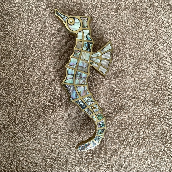 Rare Mid-Century Mosaic Abalone Sea Horse - Picture 3 of 4
